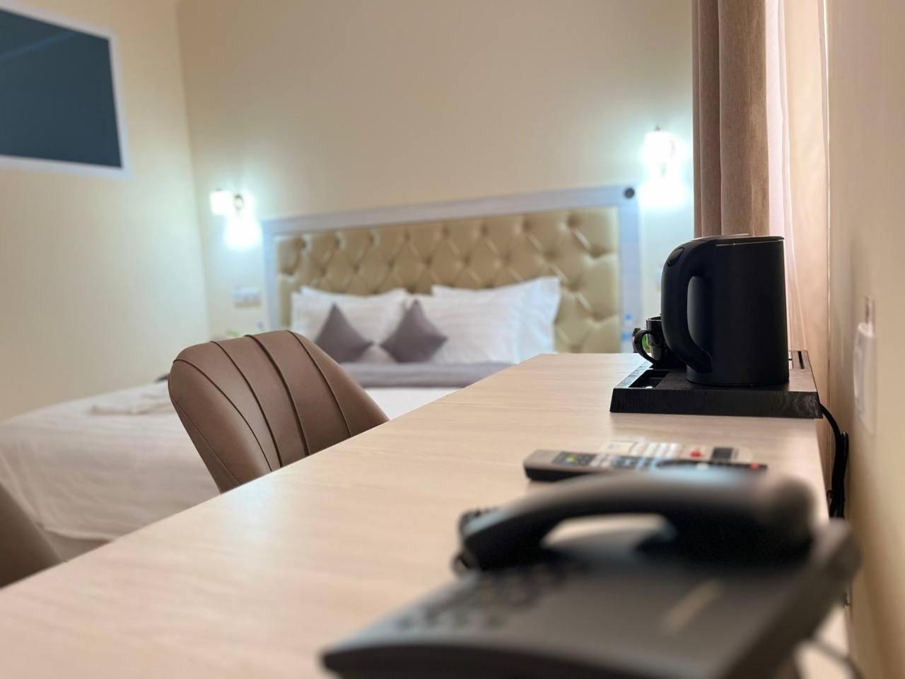 Aks Hotel Taškent Exteriér fotografie