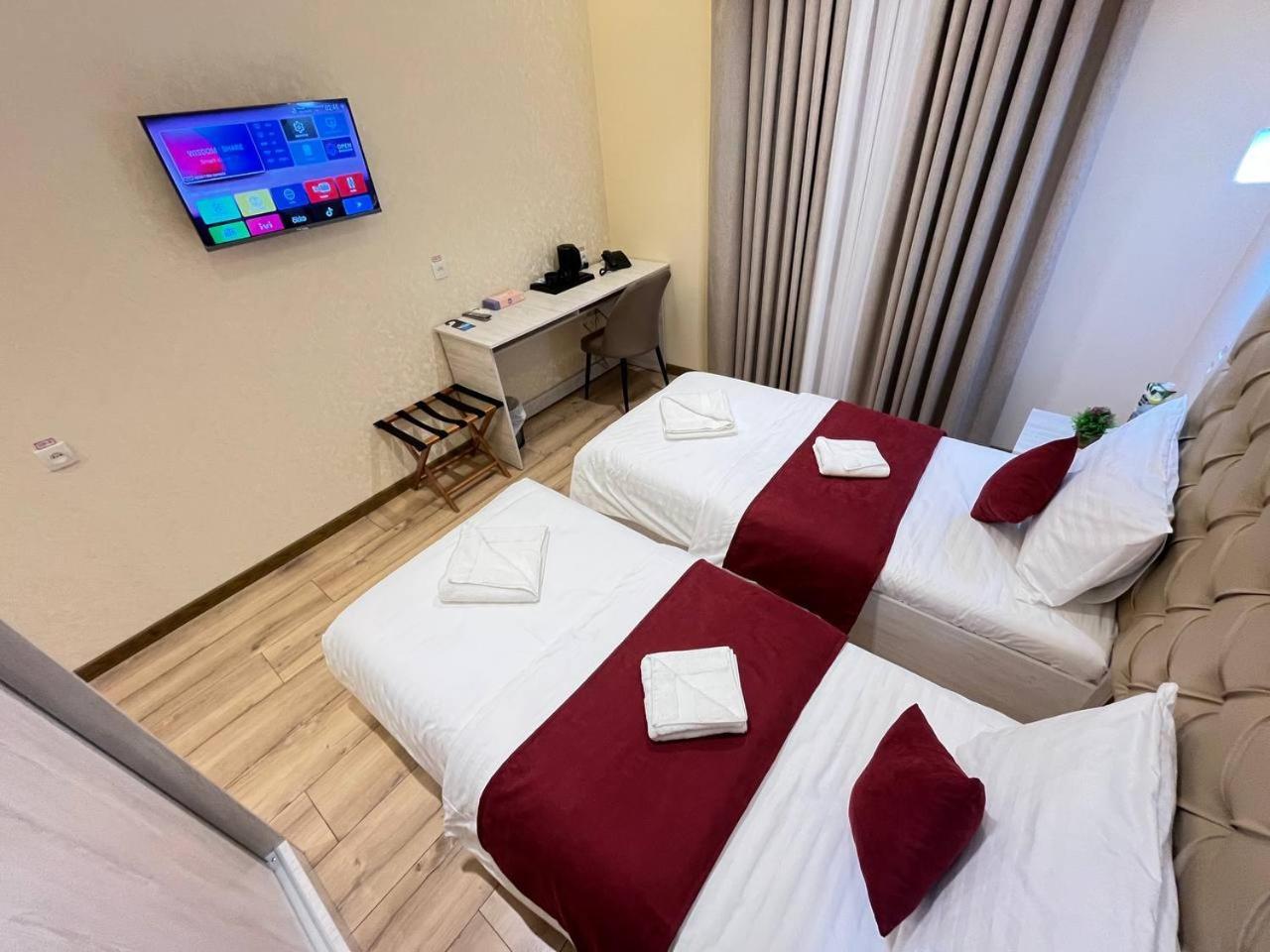 Aks Hotel Taškent Exteriér fotografie