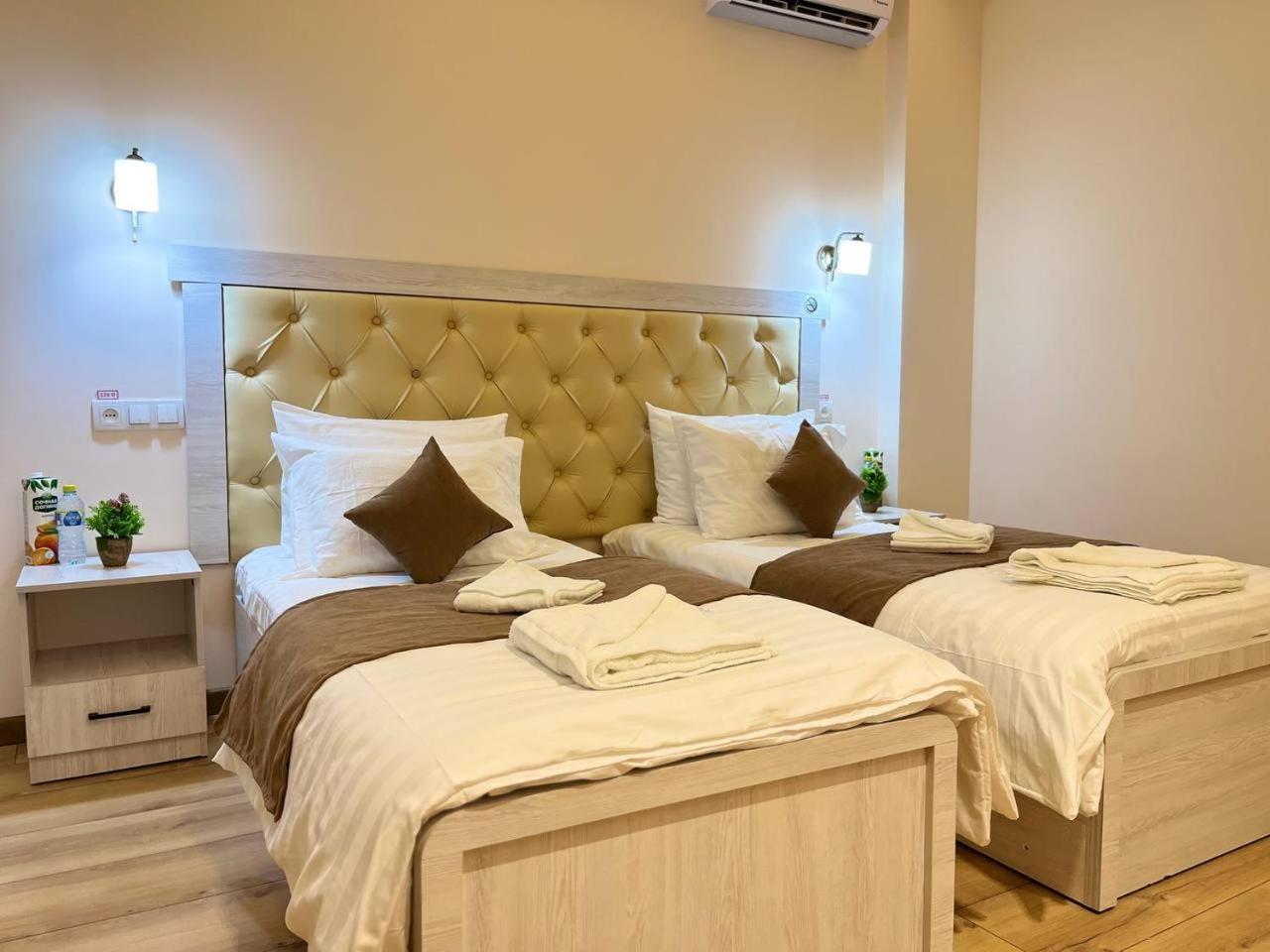 Aks Hotel Taškent Exteriér fotografie