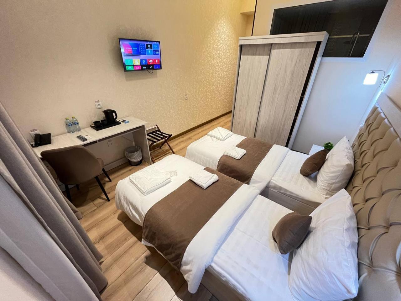Aks Hotel Taškent Exteriér fotografie