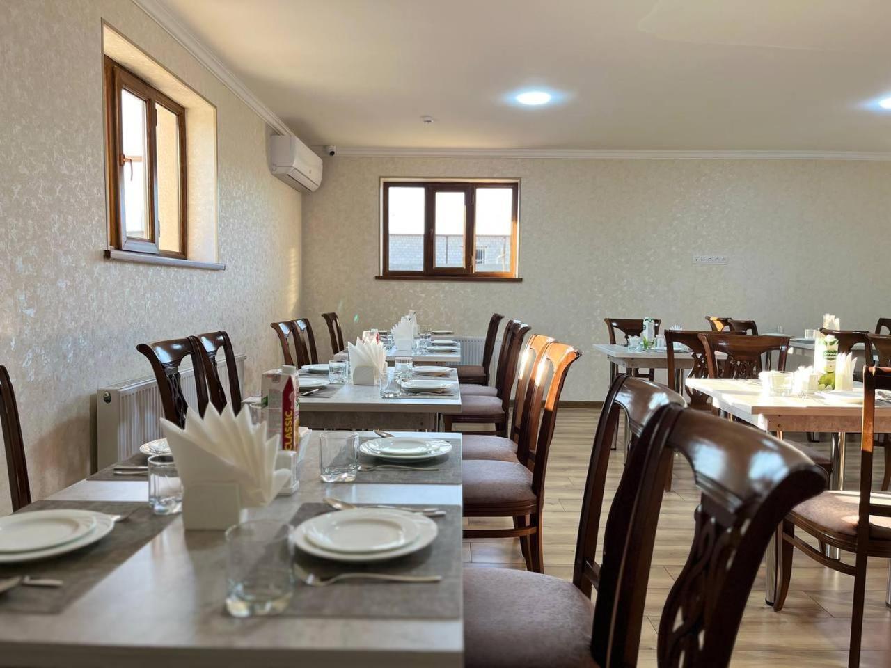 Aks Hotel Taškent Exteriér fotografie