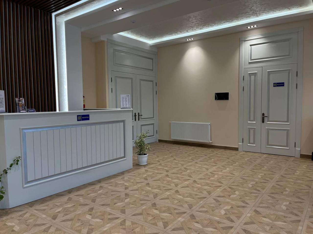 Aks Hotel Taškent Exteriér fotografie